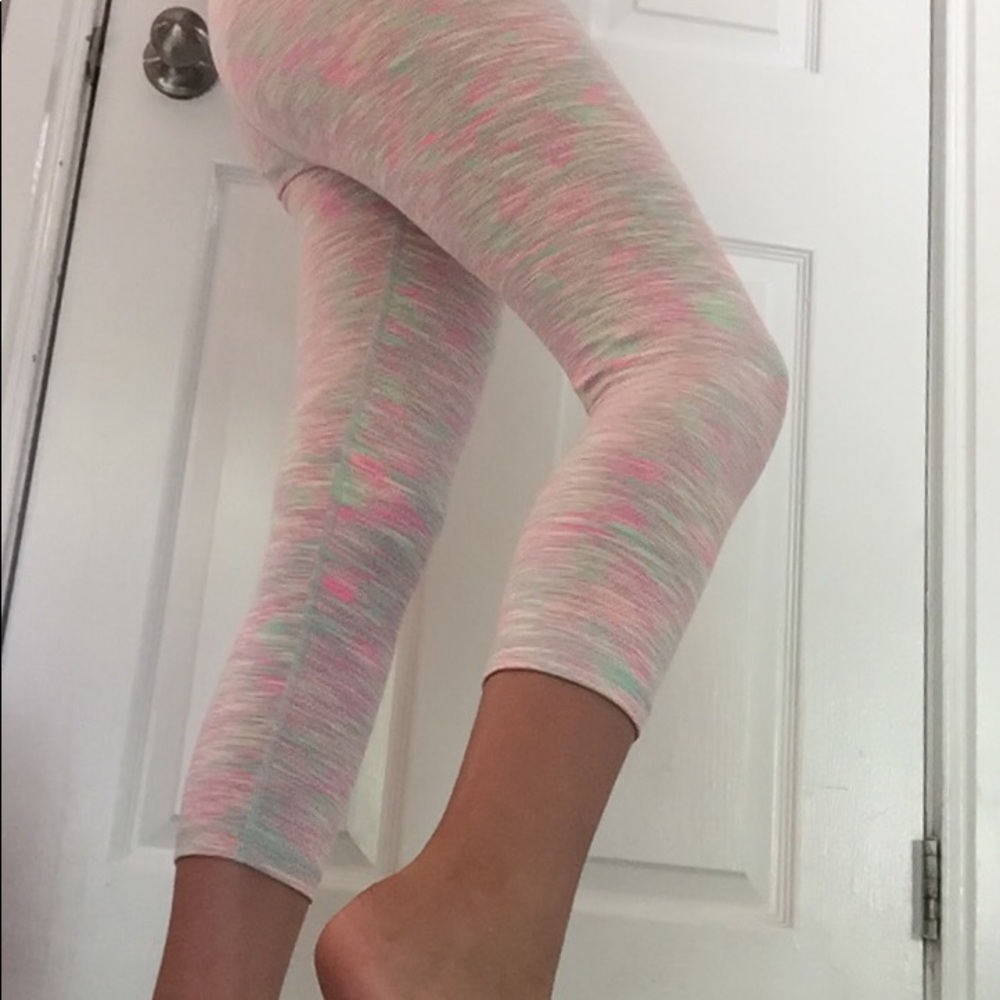 Ivivva mult coloured crop leggings as 12